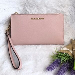 NWOT Michael Kors Jet Set Travel Double Zip Wristlet Wallet in Blossom Pink